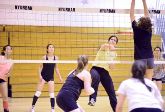 Great spike by female player.